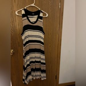 Women’s Below Knee Dress